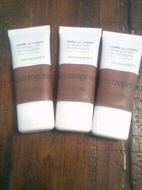 Neutrogena Clear Coverage Flawless Matte CC Cream, Full-Coverage Color Sienna 10